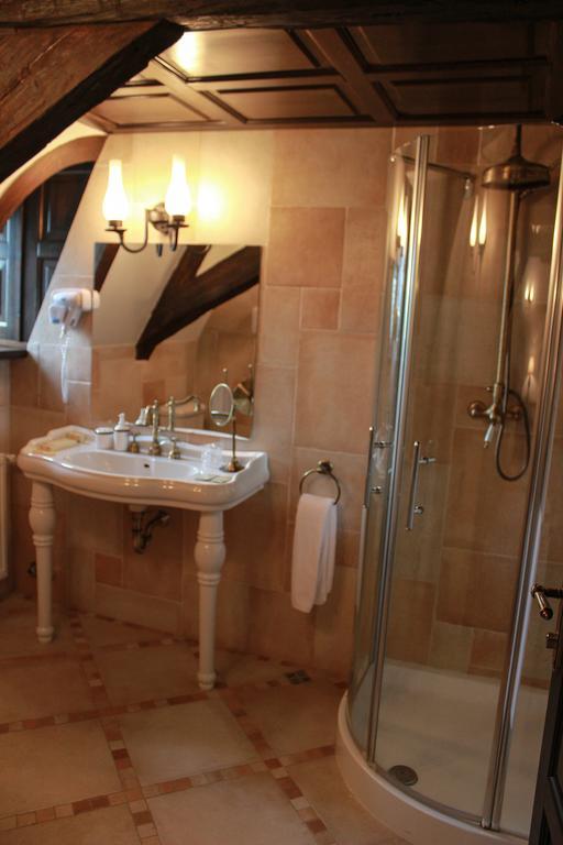 Hotel Medieval Alba Iulia Kamer foto